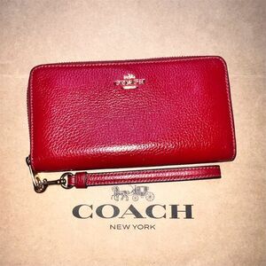 COACH Long Zip-Around Leather Wallet Red w Gold Hardware AUTHENTIC